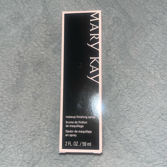 Mary Kay Make up finishing spray. NIB - Picture 1 of 1
